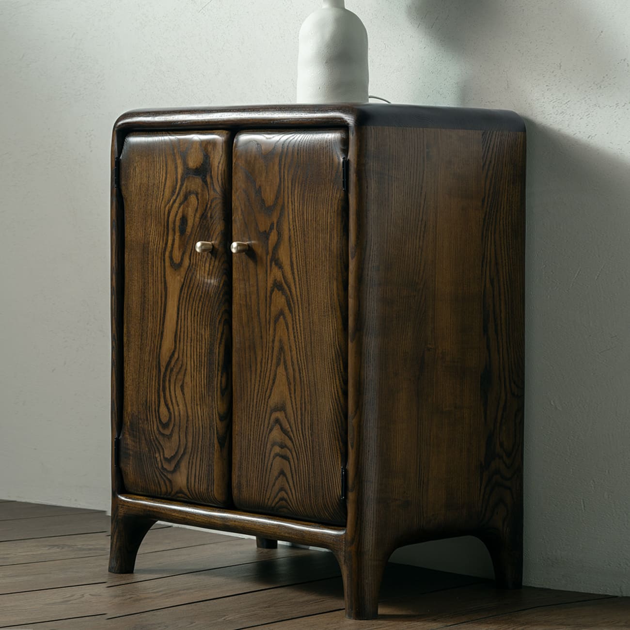 artisanal-dresser-adorno-design