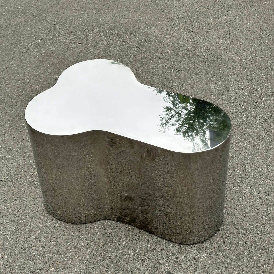 mirrored-coffee-table