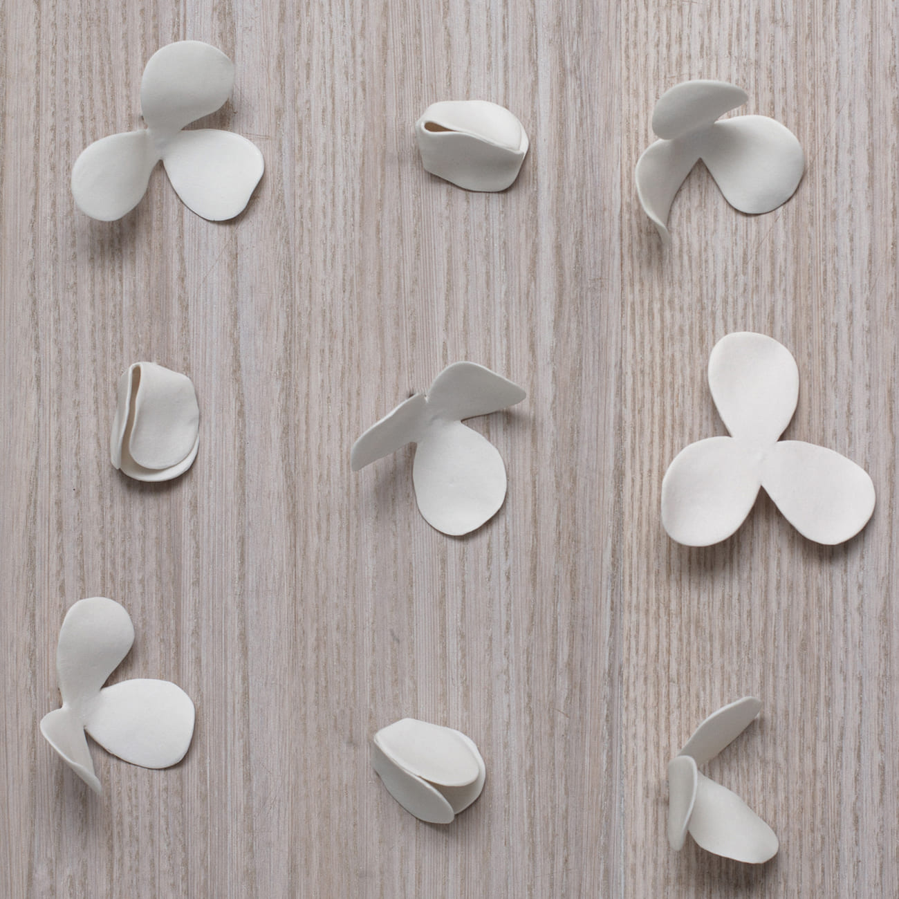 pendant-light-flower-shape-collectible-design