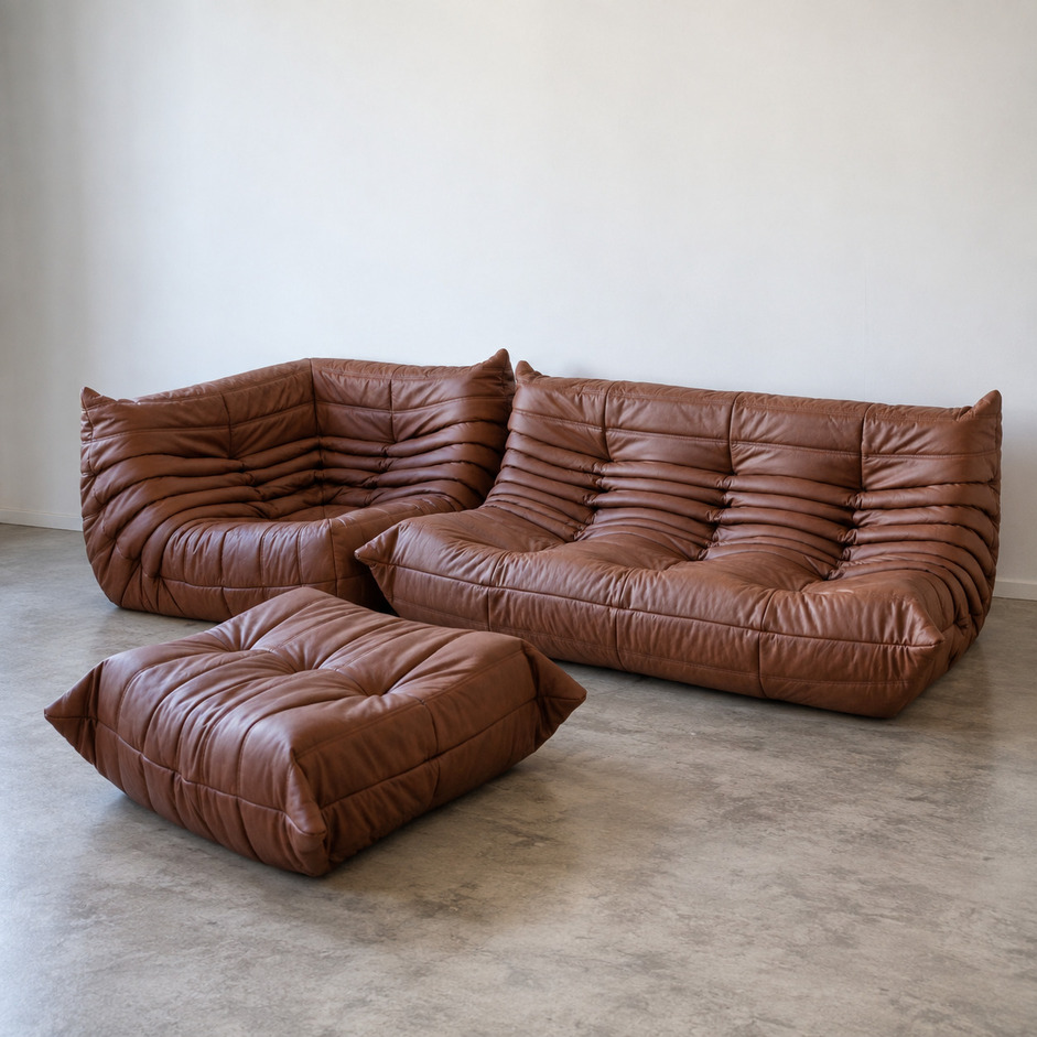Togo vintage w brązowej skórze z pufem, komplet Michel Ducaroy dla Ligne Roset